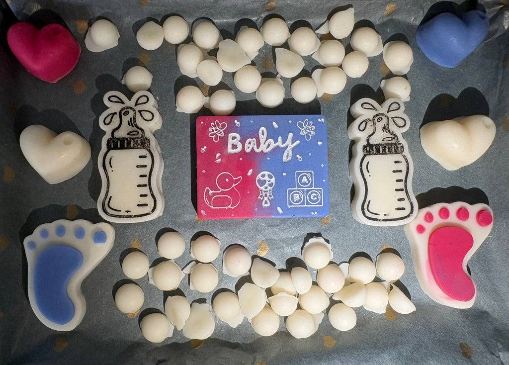 Baby shower/gender reveal melt set