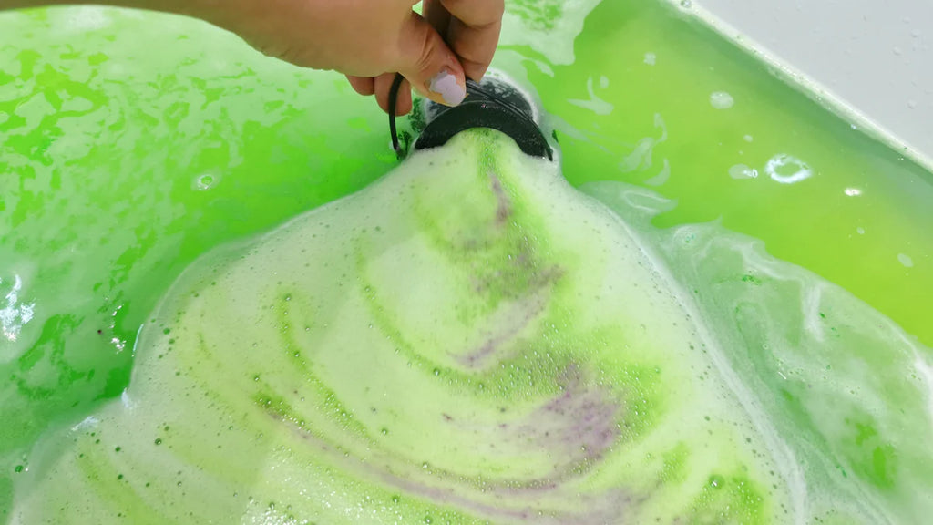 Cauldron Bath Bomb